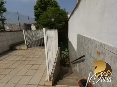 Padrão Jardim da Glória 500m² 04 Dormitórios 2 Vagas