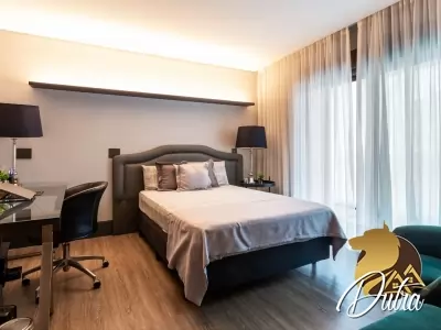 Edifício Geometria Vila Olímpia 322m² 03 Dormitórios 03 Suítes 5 Vagas