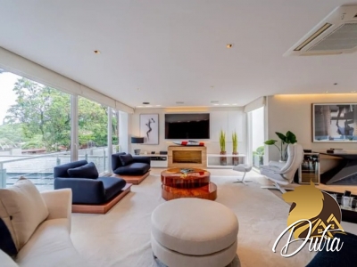 Casa de Condomínio Alto da Boa Vista 380m² 03 Dormitórios 03 Suítes 3 Vagas