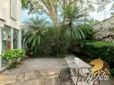 Padrão Jardim Europa 300m² 03 Dormitórios 02 Suítes 3 Vagas