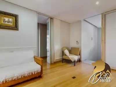 Padrão Jardim Europa 300m² 03 Dormitórios 02 Suítes 3 Vagas