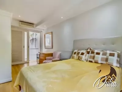 Padrão Jardim Europa 300m² 03 Dormitórios 02 Suítes 3 Vagas