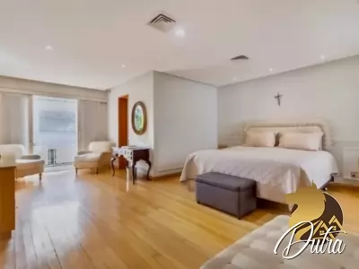 Padrão Jardim Europa 300m² 03 Dormitórios 02 Suítes 3 Vagas