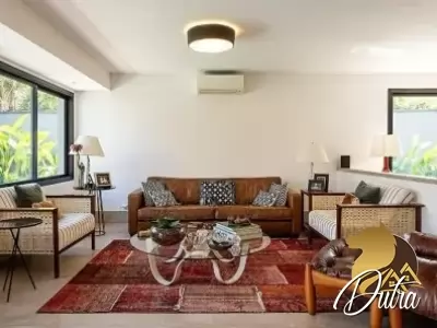 Padrão Alto de Pinheiros 496m² 04 Dormitórios 04 Suítes 4 Vagas