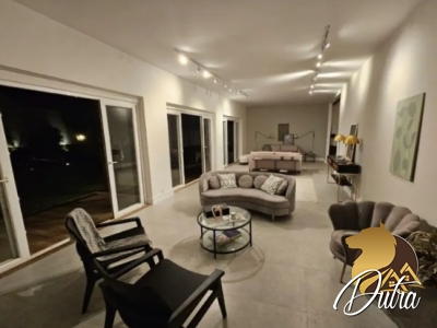 Casa de Vila Jardim Morumbi 695m² 05 Dormitórios 04 Suítes 10 Vagas