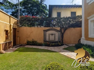 Sobrado Jardim Europa 219m² 03 Dormitórios 3 Vagas