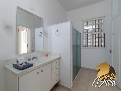 Sobrado Jardim Europa 219m² 03 Dormitórios 3 Vagas