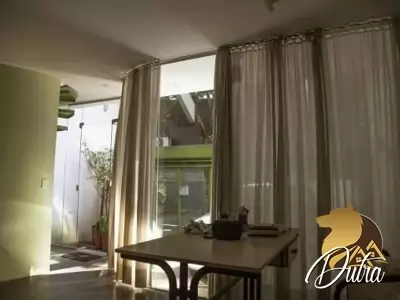 Casa Comercial Indianópolis 200m² 04 Dormitórios 1 Vagas