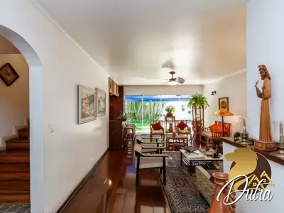 Padrão Alto de Pinheiros 457m² 04 Dormitórios 03 Suítes 4 Vagas