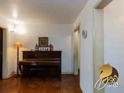 Padrão Alto de Pinheiros 457m² 04 Dormitórios 03 Suítes 4 Vagas