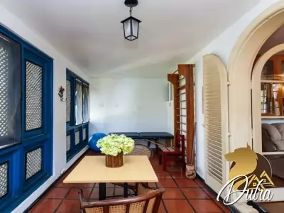 Padrão Alto de Pinheiros 457m² 04 Dormitórios 03 Suítes 4 Vagas