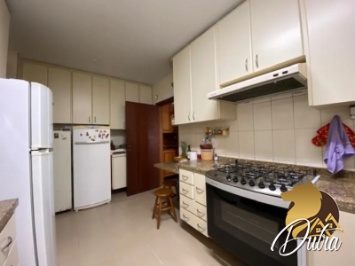 Padrão Alto de Pinheiros 336m² 05 Dormitórios 03 Suítes 4 Vagas