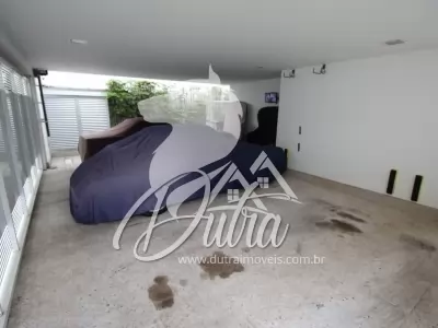 Padrão Jardim Luzitânia 486m² 03 Dormitórios 03 Suítes 5 Vagas