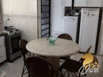 Padrão Vila Nova Conceição 202m² 03 Dormitórios 01 Suítes 2 Vagas