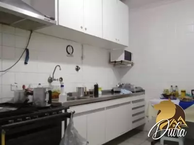 Padrão Vila Nova Conceição 185m² 04 Dormitórios 2 Vagas