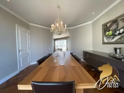 Lindenberg Caroline Mahal Panamby 350m² 04 Dormitórios 04 Suítes 4 Vagas