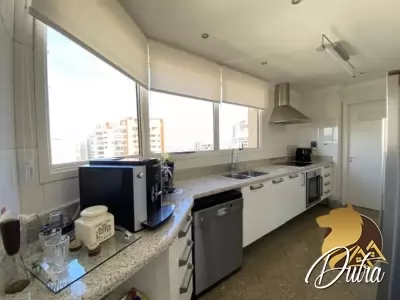 Lindenberg Caroline Mahal Panamby 350m² 04 Dormitórios 04 Suítes 4 Vagas