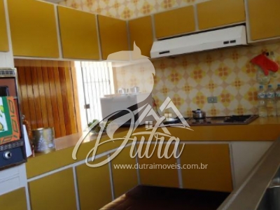 Padrão Vila Madalena 500m² 03 Dormitórios 03 Suítes 4 Vagas