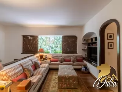 Padrão Alto de Pinheiros 421m² 04 Dormitórios 04 Suítes 4 Vagas