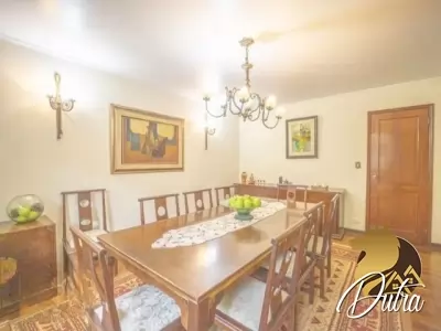 Padrão Alto de Pinheiros 306m² 04 Dormitórios 02 Suítes 3 Vagas