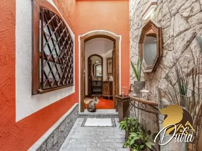 Padrão Brooklin 246m² 03 Dormitórios 02 Suítes 4 Vagas