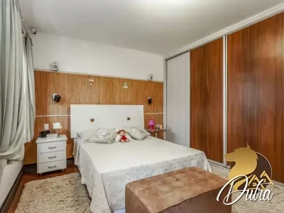 Padrão Brooklin 246m² 03 Dormitórios 02 Suítes 4 Vagas