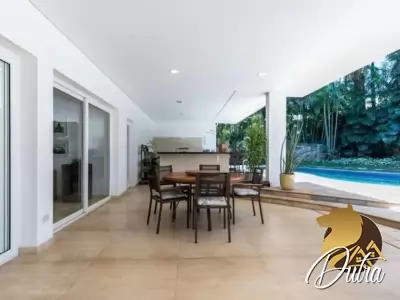 condominio vila verde Jardim Cordeiro 625m² 04 Dormitórios 04 Suítes 5 Vagas