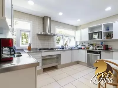 condominio vila verde Jardim Cordeiro 625m² 04 Dormitórios 04 Suítes 5 Vagas