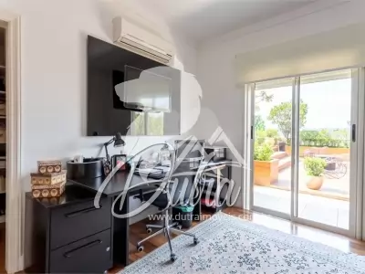 Lindenberg São Paulo Jardim Fonte do Morumbi 800m² 04 Dormitórios 04 Suítes 6 Vagas