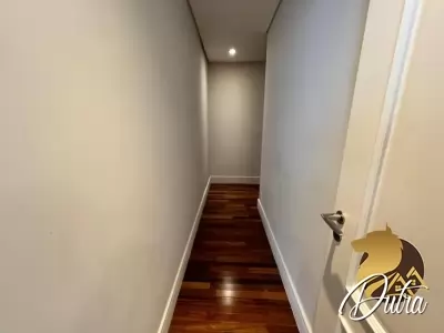 Padrão Jardim América 697m² 04 Dormitórios 04 Suítes 8 Vagas