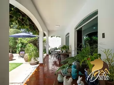 Padrão Alto de Pinheiros 393m² 04 Dormitórios 02 Suítes 6 Vagas