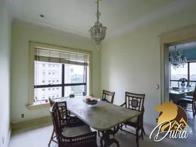 Saint Hilaire Paraíso 768m² 05 Dormitórios 05 Suítes 6 Vagas