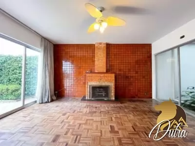 Padrão Vila Nova Conceição 474m² 04 Dormitórios 04 Suítes 4 Vagas