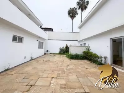 Padrão Vila Nova Conceição 474m² 04 Dormitórios 04 Suítes 4 Vagas