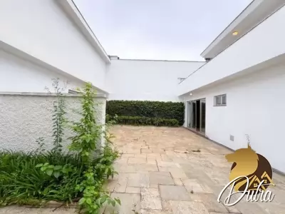 Padrão Vila Nova Conceição 474m² 04 Dormitórios 04 Suítes 4 Vagas