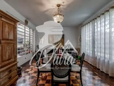 Padrão Jardim Europa 400m² 04 Dormitórios 02 Suítes 3 Vagas