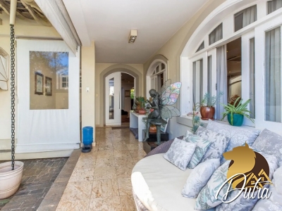 Padrão Alto de Pinheiros 413m² 05 Dormitórios 03 Suítes 4 Vagas