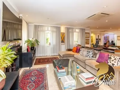 Padrão Alto de Pinheiros 413m² 05 Dormitórios 03 Suítes 4 Vagas