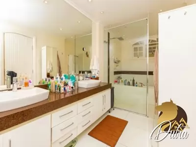 Padrão Alto de Pinheiros 413m² 05 Dormitórios 03 Suítes 4 Vagas