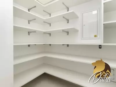 Araguari 561 Vila Uberabinha 184m² 03 Dormitórios 03 Suítes 3 Vagas