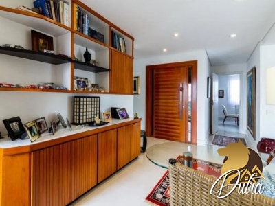 Saint James Park Indianópolis 220m² 03 Dormitórios 03 Suítes 3 Vagas