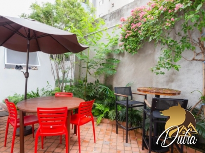 Casa de Vila Vila Olímpia Vila Olímpia 160m² 03 Dormitórios 03 Suítes 2 Vagas