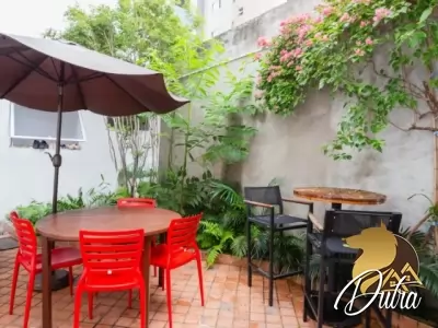 Casa de Vila Vila Olímpia Vila Olímpia 160m² 03 Dormitórios 03 Suítes 2 Vagas