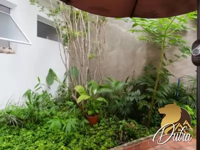 Casa de Vila Vila Olímpia Vila Olímpia 160m² 03 Dormitórios 03 Suítes 2 Vagas