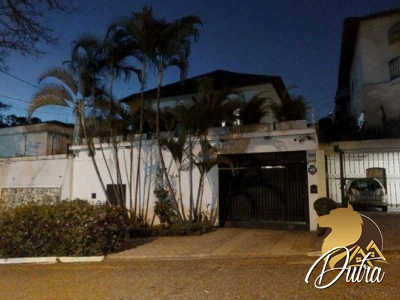 Padrão Planalto Paulista 238m² 05 Dormitórios 04 Suítes 2 Vagas