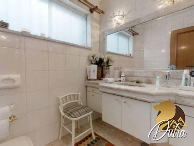 Padrão Planalto Paulista 238m² 05 Dormitórios 04 Suítes 2 Vagas