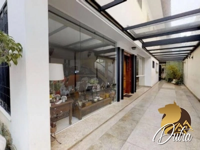 Padrão Planalto Paulista 238m² 05 Dormitórios 04 Suítes 2 Vagas