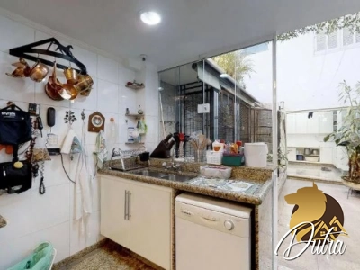 Padrão Planalto Paulista 238m² 05 Dormitórios 04 Suítes 2 Vagas