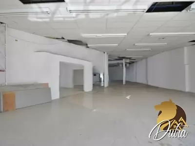 Ponto Comercial Jardim América 853m² 18 Vagas
