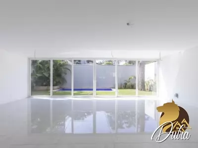 Condomínio Hipica gardem Chácara Santo Antônio (Zona Su 525m² 04 Dormitórios 04 Suítes 5 Vagas